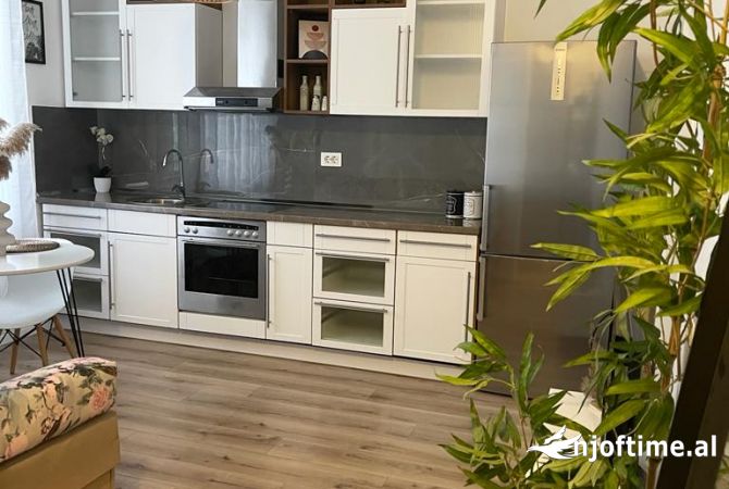 Shtepi me qera 1+1 ne Tirane - 500 Euro