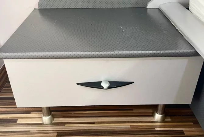 Mobilje dhe Elektroshtepiake  ne Tirane - 150 Euro
