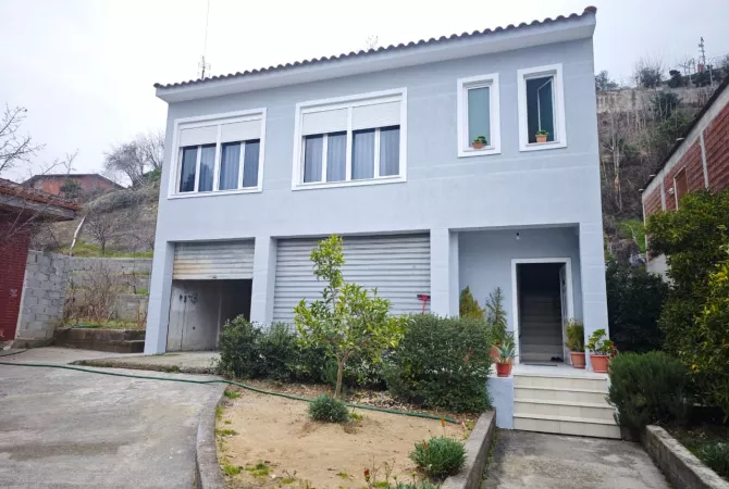 Casa in vendita 4+1 a Tirana - 230,000 Euro