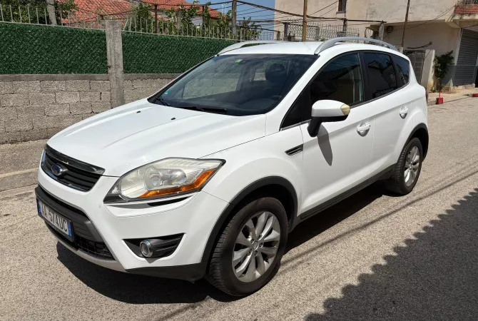 Makina ne shitje  ne Tirane - 8,500 Euro