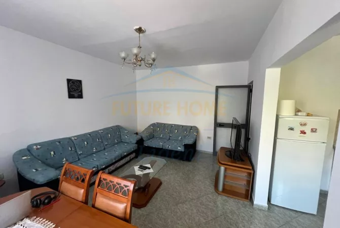 Shtepi ne shitje Apartament ne Tirane, 1+1, Mobilimi Bosh, pa mobiluar, Pagesa 107,000  Euro.