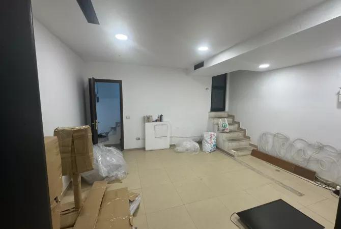 Ambjent Biznesi ne shitje tek Ish-Ekspozita, Kulla II, Gjykata e Shkalles se Pare, Tirane