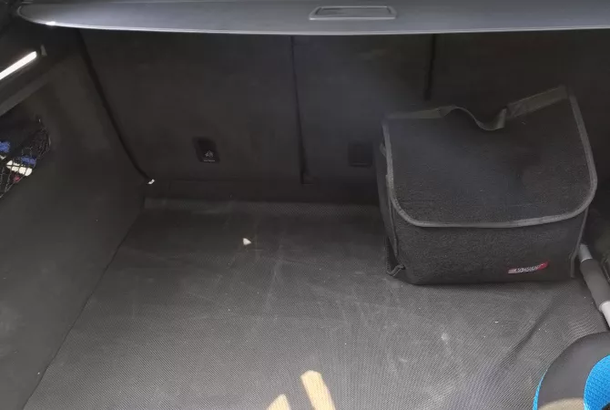 Makina ne shitje ne Vlore, Audi, 2022 Diesel,Kambio Automatik Pagesa 72,000  Euro.