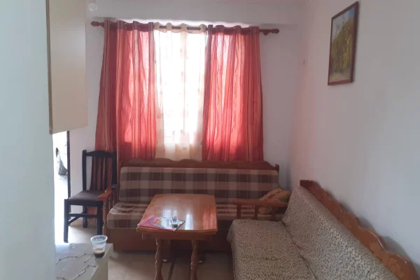 Shtepi me qera 1+1 ne Tirane - 200 Euro