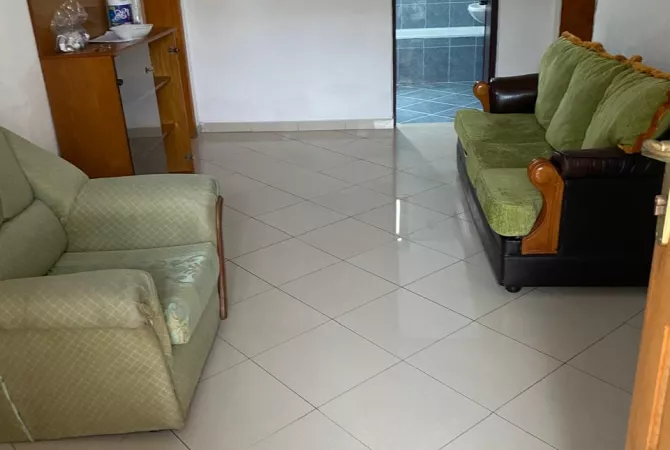Shtepi me qera 1+1 ne Tirane - 39,000 Leke