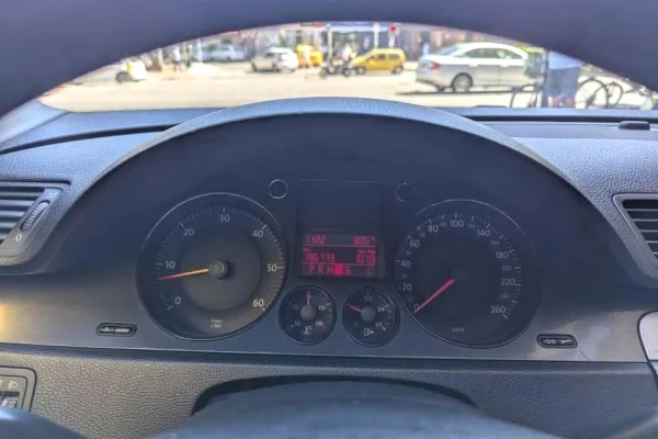 Cars for sale in Tirana - 3,500 Euro