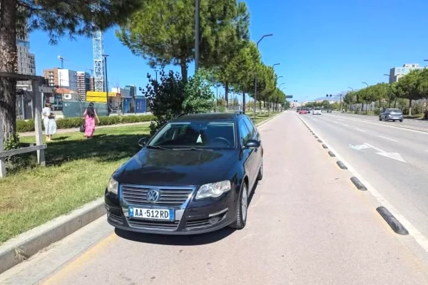 Cars for sale in Tirana, Volkswagen, 2006 Diesel,Kambio Automatik Payment 3,500  Euro.