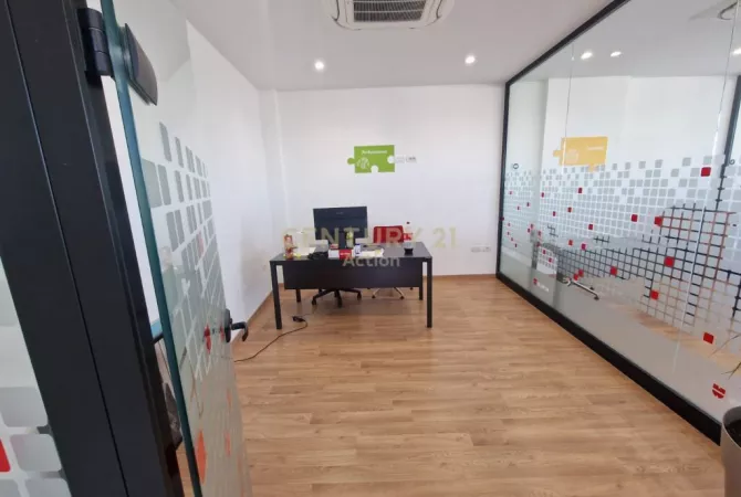 LEDA (Action105534) JEPET ME QIRA GODINE SHERBIMI 5 KATE, SAUK I RI - TIRANE - Cmimi sipas kerkeses /Muaj