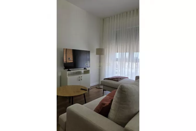 Shtepi me qera 1+1 ne Tirane - 700 Euro