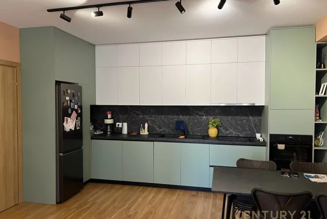 Shtepi me qera Apartament ne Tirane, 2+1, Mobilimi E mobiluar, Pagesa 1,300  Euro.