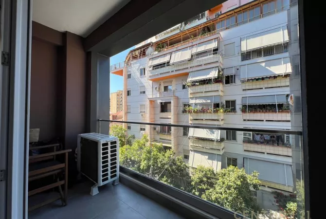 Shtepi me qera Apartament ne Tirane, 2+1, Mobilimi E mobiluar, Pagesa 1,300  Euro.