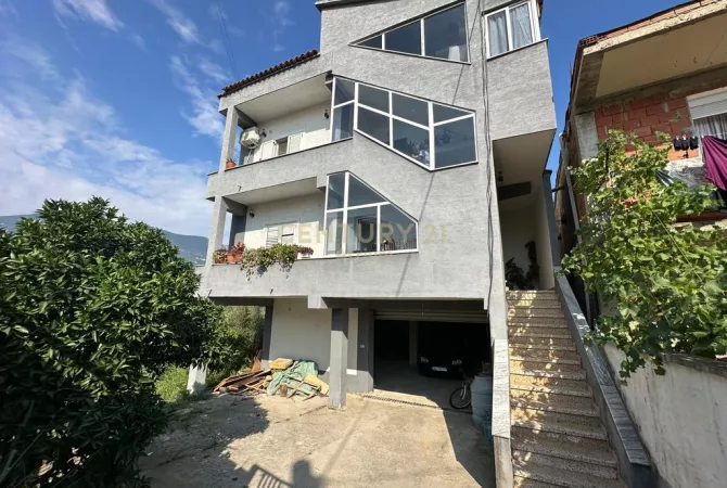 Casa in vendita 4+1 a Tirana - 230,000 Euro