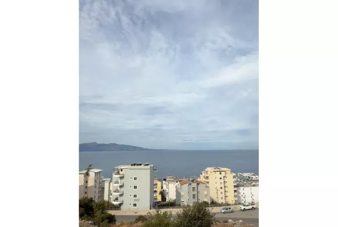 Ambient biznesi me qera 5+1 ne Sarande - 140,000 Euro
