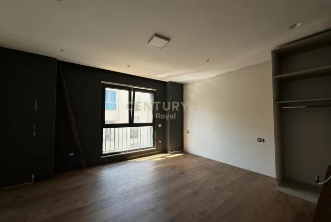 Shtepi ne shitje Apartament ne Tirane, 2+1, Mobilimi E mobiluar, Pagesa 350,000  Euro.