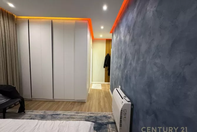 Shtepi ne shitje 3+1 ne Tirane - 325,000 Euro