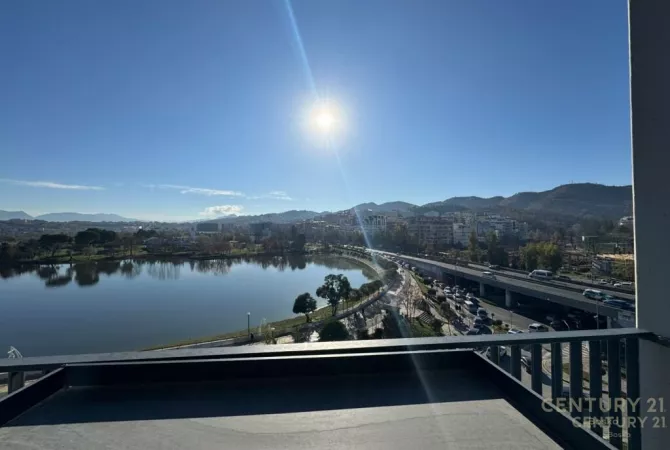 Apartment for sale in Tirana 3+1, Emty