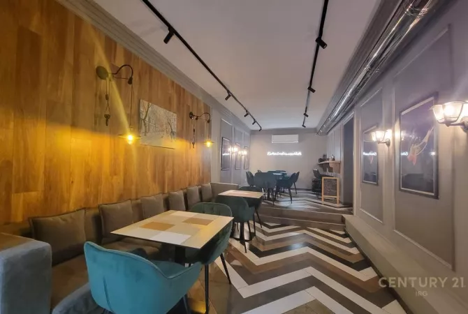 LEDA (IRG118072) SHITET DYQAN BUZE RRUGES SE MYSLYM-650,000 Euro