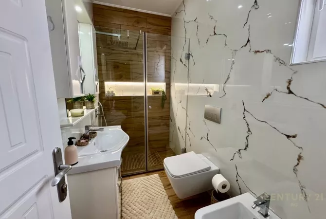 Shtepi me qera 2+1 ne Tirane - 700 Euro