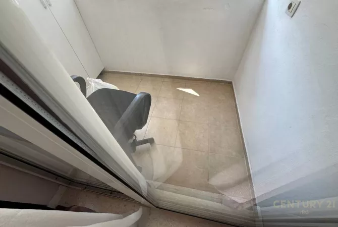 Shtepi me qera 2+1 ne Tirane - 700 Euro