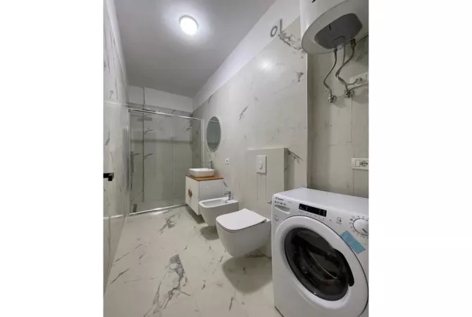 Shtepi me qera Apartament ne Tirane, 1+1, Mobilimi E mobiluar, Pagesa 1,000  Euro.