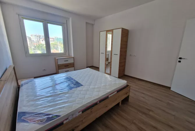 Duplex (2 storey house) for sale in Tirana 3+1, Emty