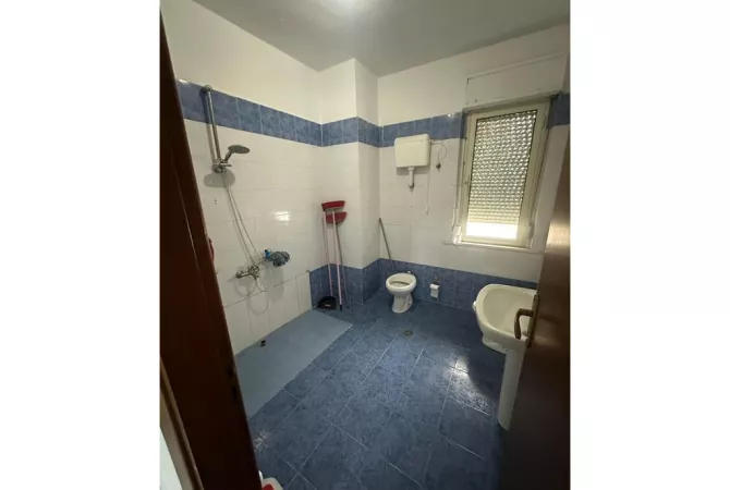 Shtepi me qera 2+1 ne Tirane - 500 Euro