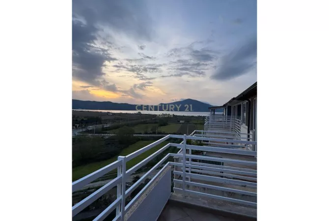 Shtepi ne shitje Apartament ne Vlore, 1+1, Mobilimi E mobiluar, Pagesa 130,000  Euro.