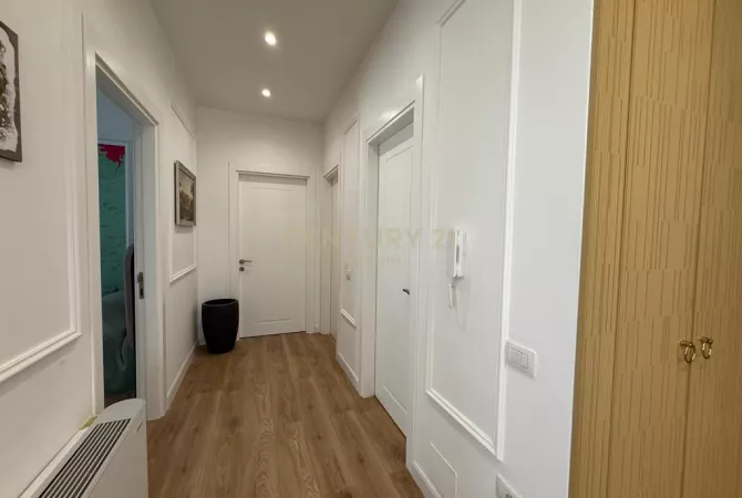 House for Sale 2+1 in Tirana - 300,000 Euro