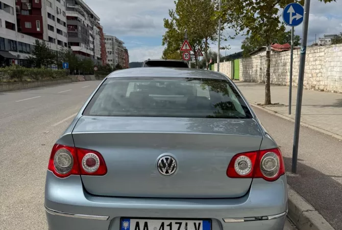 Makina ne shitje ne Tirane - 3,900 Euro