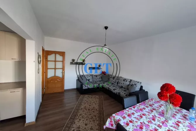 Shtepi ne shitje Apartament ne Durres, 1+1, Mobilimi E mobiluar, Pagesa 65,000  Euro.