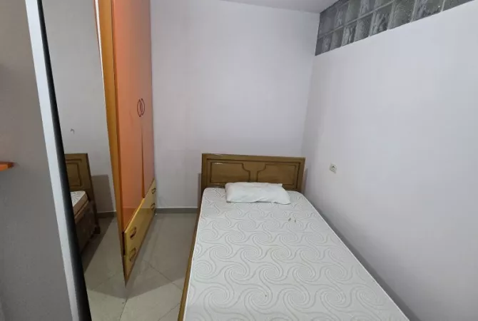 Shtepi me qera 2+1 ne Tirane - 500 Euro