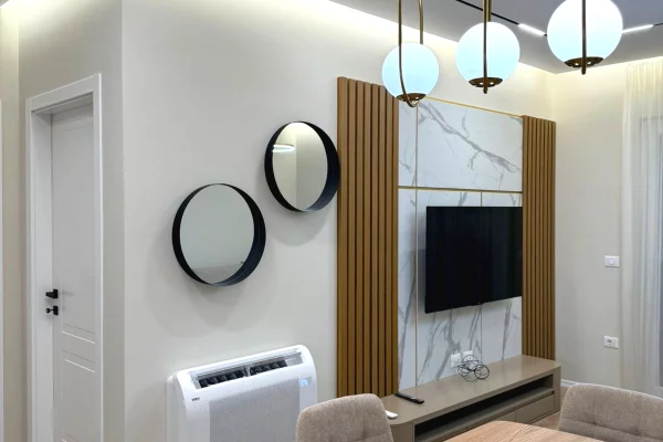 Shtepi me qera 1+1 ne Tirane - 70,000 Leke