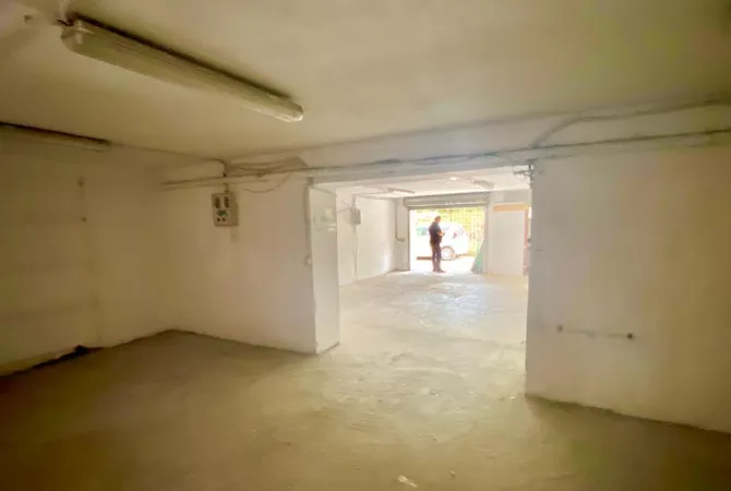 Ambient biznesi ne shitje 4+1 ne Tirane - 75,000 Euro