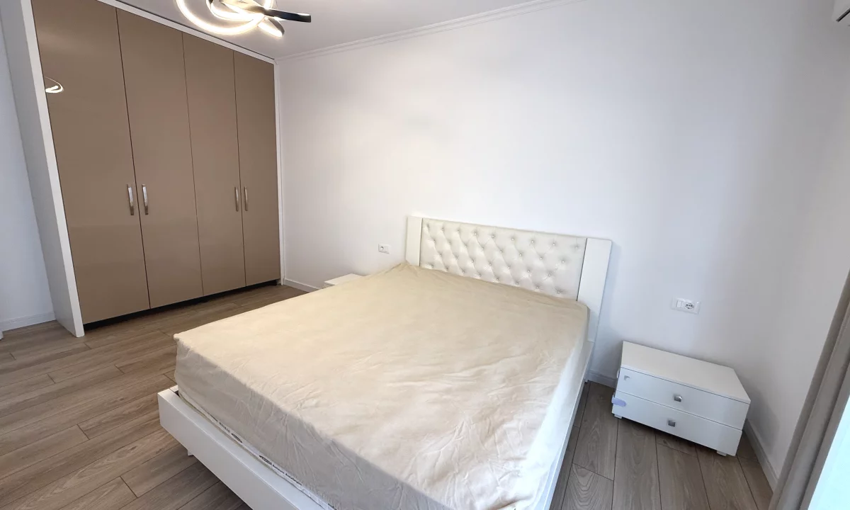 Shtepi me qera Apartament ne Tirane, 2+1, Mobilimi E mobiluar, Pagesa 800  Euro.