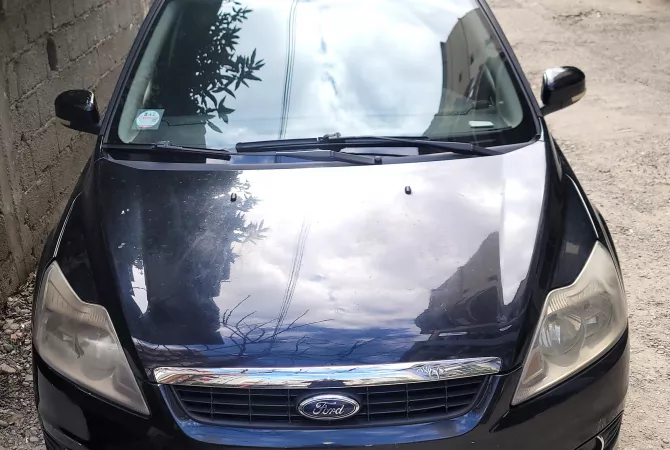 Cars for sale in Tirana - 3,400 Euro