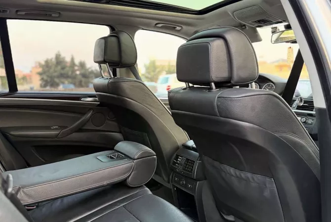 Makina ne shitje ne Durres, BMW, 2008 Diesel,Kambio Automatik Pagesa 8,000  Euro.