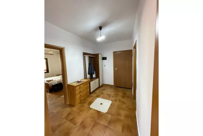 Shtepi me qera Apartament ne Tirane, 2+1, Mobilimi E mobiluar, Pagesa 550  Euro.