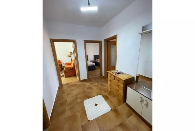 Shtepi me qera Apartament ne Tirane, 2+1, Mobilimi E mobiluar, Pagesa 550  Euro.