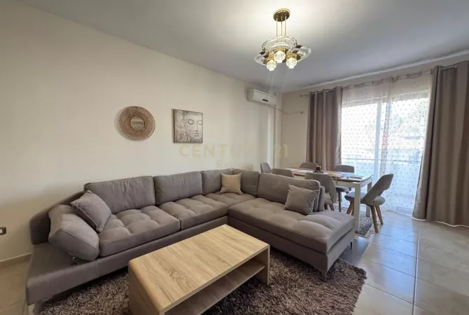 Shtepi me qera 2+1 ne Tirane - 600 Euro