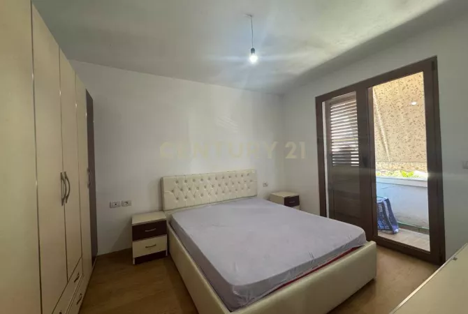 Shtepi me qera 1+1 ne Tirane - 400 Euro