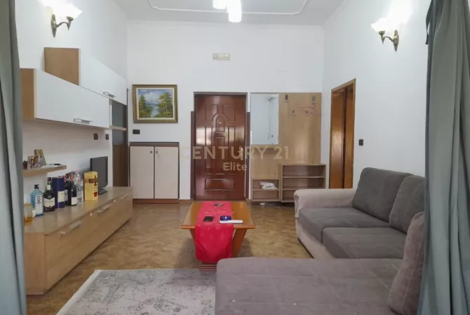 Shtepi me qera 1+1 ne Tirane - 600 Euro