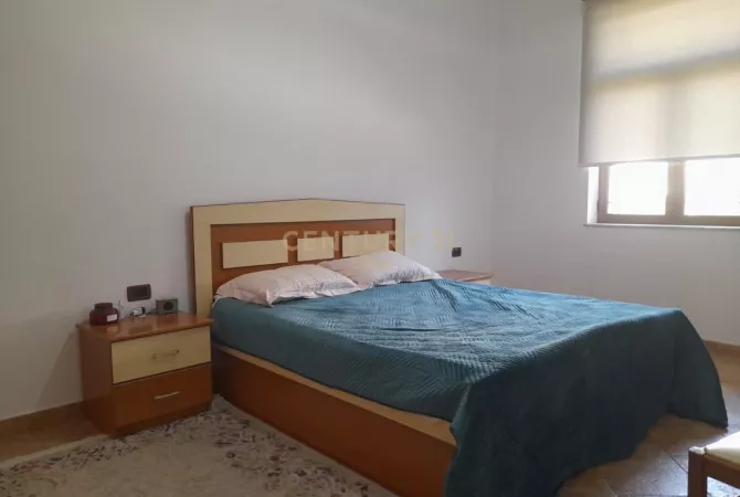 Shtepi me qera Apartament ne Tirane, 1+1, Mobilimi E mobiluar, Pagesa 600  Euro.