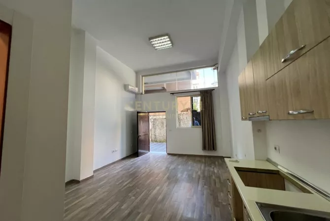 Shtepi me qera 1+1 ne Tirane - 350 Euro