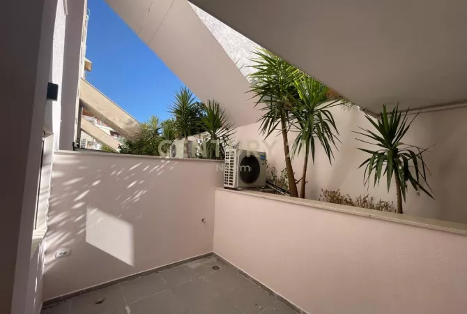 Shtepi me qera Apartament ne Tirane, 2+1, Mobilimi E mobiluar, Pagesa 700  Euro.