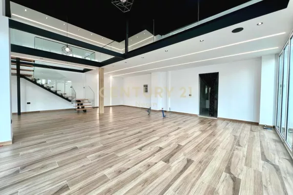 Business Property for Rent 2+1 in Tirana - 1,200 Euro