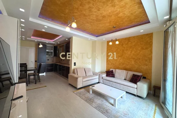 Shtepi me qera 2+1 ne Tirane - 85,000 Leke