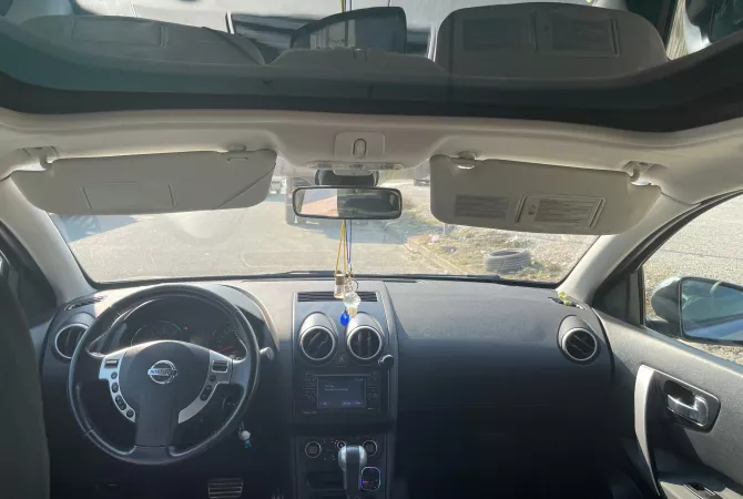 Cars for sale in Tirana, Nissan, 2011 Diesel,Kambio Automatik Payment 9,000  Euro.