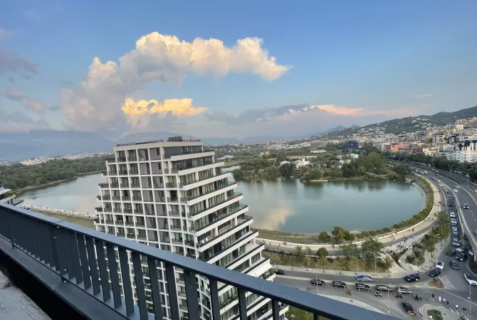 Business Property for Rent 3+1 in Tirana - 5,000 Euro
