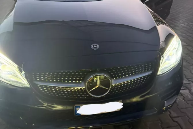 Cars for sale in Tirana - 32,000 Euro