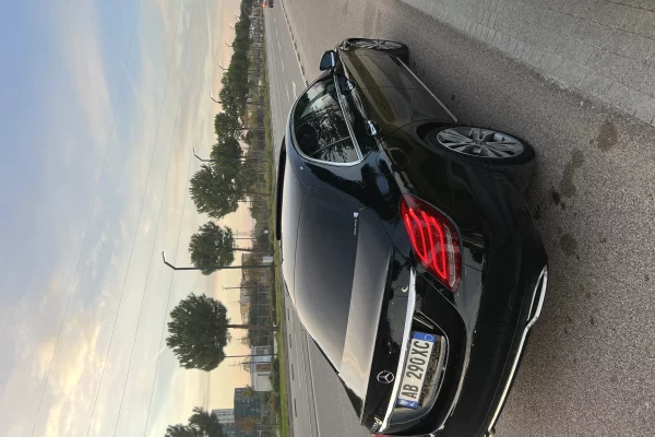 Cars for sale in Tirana, Mercedes-Benz, 2017 Diesel,Kambio Automatik Payment 14,000  Euro.